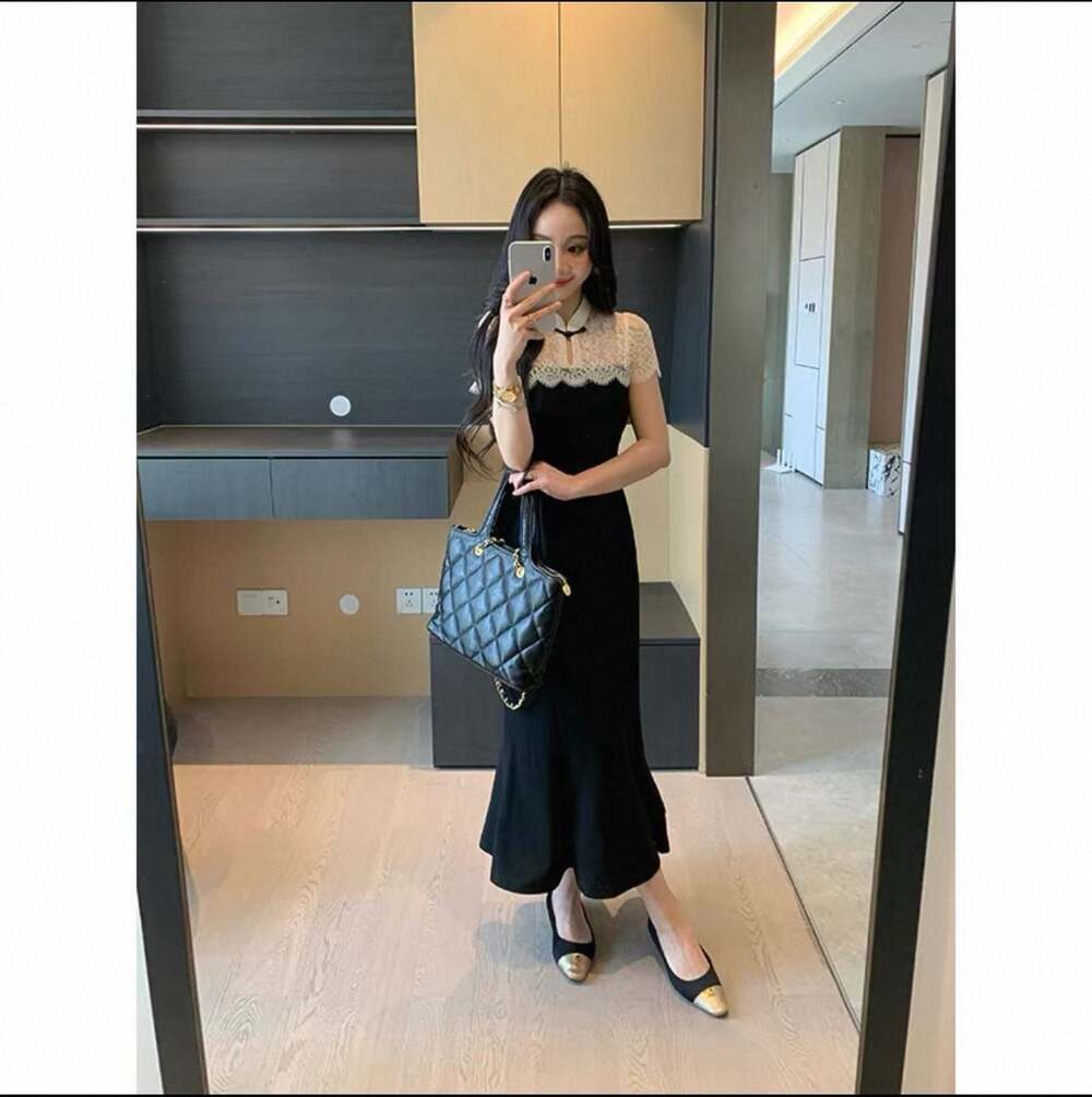 Sleeveless Black Dress With White Bow Detail on ,